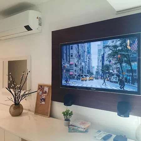 L1 Twin Bed Staycation In Bonifacio Global City 8